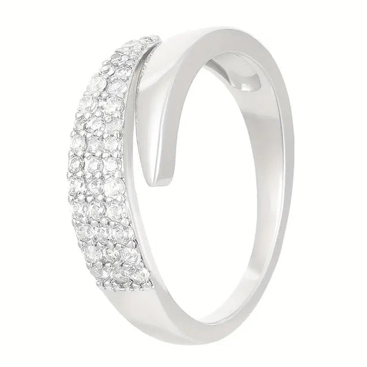 Eleganter, verstellbarer Glitzerring